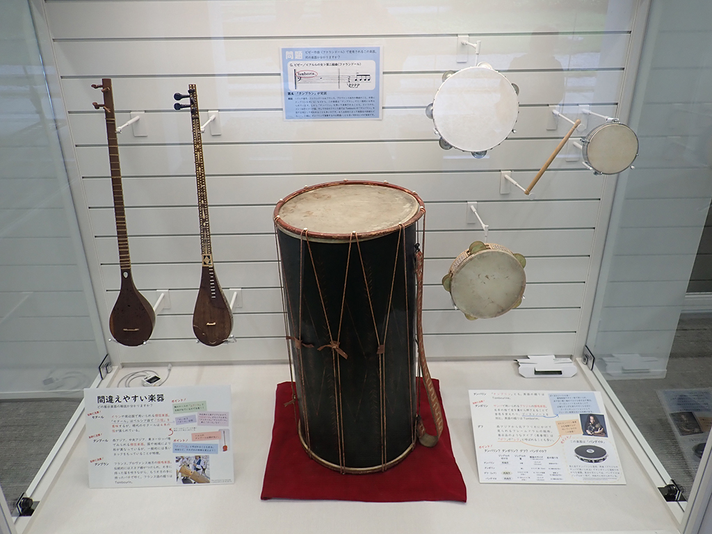 2022ラウンジ展示4