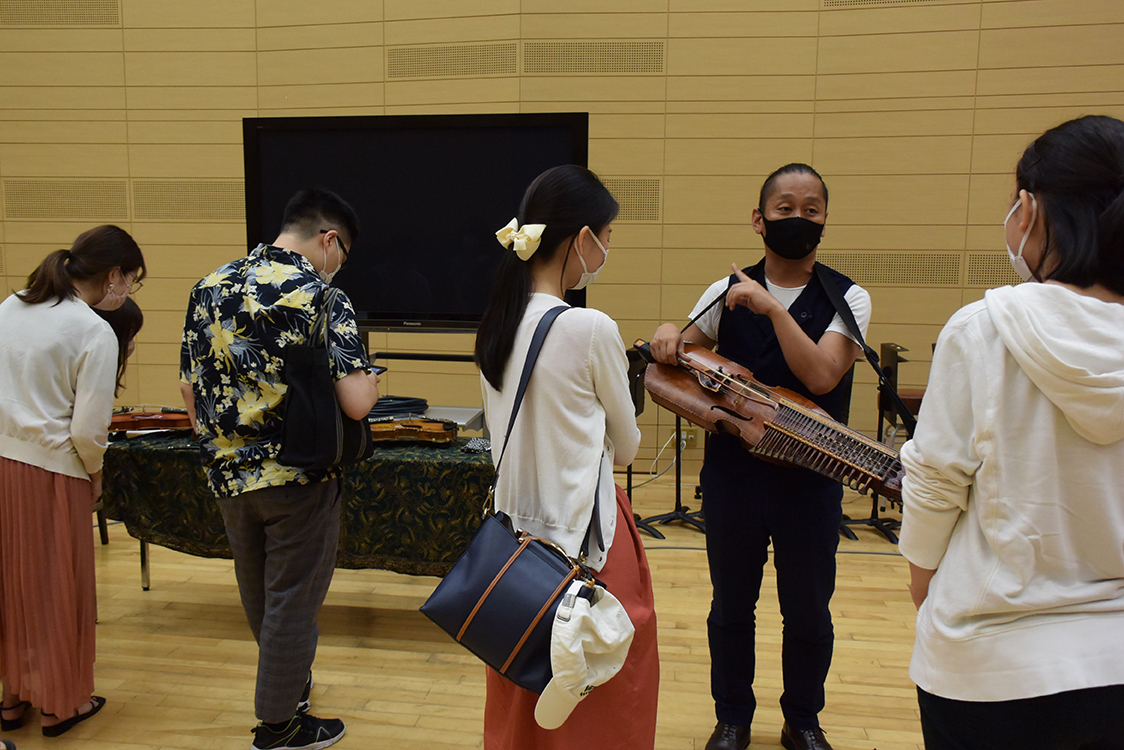 「白夜の国の伝承音楽」イベント風景4